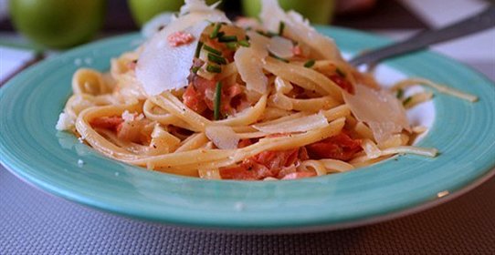 Розовые лингвини