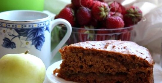 Пирог на воде с вареньем