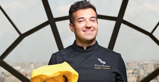 Бисквит из зеленого горошка с овечьим сыром от Владимира Мухина