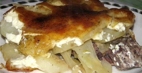 Говядина с капустой в духовке