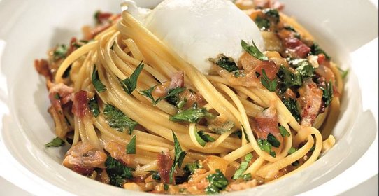 Макароны по-флорентийски с яйцом