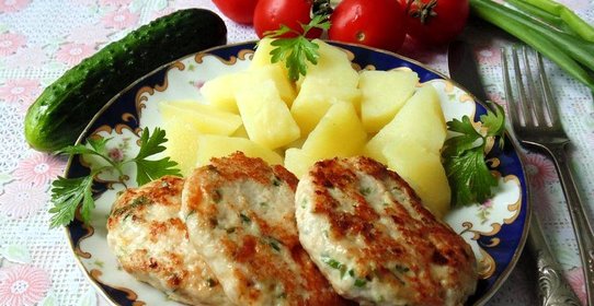 Куриные котлеты с сыром и зеленью