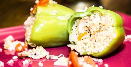 Перец, фаршированный булгуром