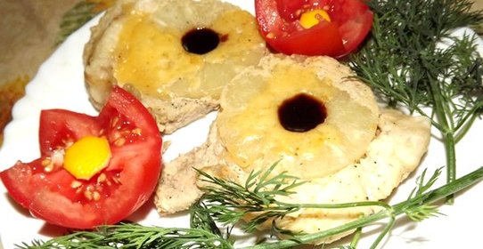 Мясо с ананасами в мультиварке