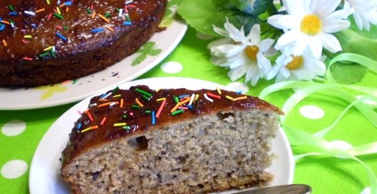 Постная коврижка с вареньем