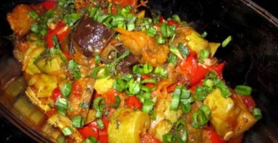 Тушеные овощи в утятнице