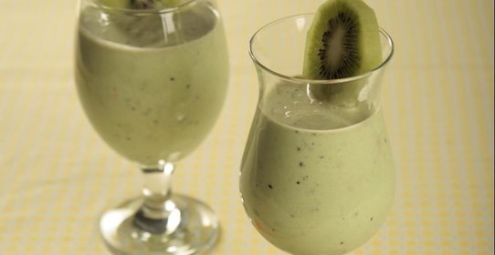 Напиток из киви и банана