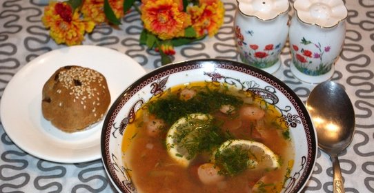 Солянка сборная с колбасой