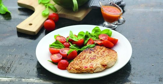 Шницель из индейки в красном маринаде