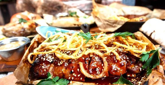 Свиные ребра в пергаменте