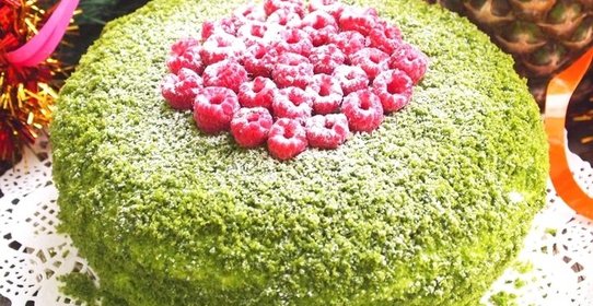 Йогуртовый торт «Зеленая полянка»