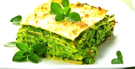 Лазанья из шпината и феты (aka Spanakopita Lasagna)