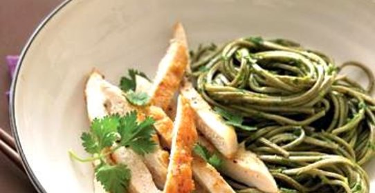 Курица с японской лапшой