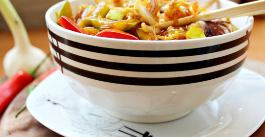 Фунчоза с овощами и морепродуктами