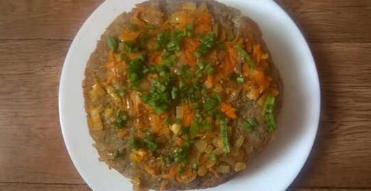 Картофельный торт с луком и морковью