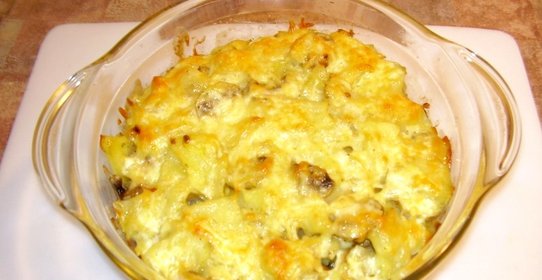 Запеченная картошка с грибами