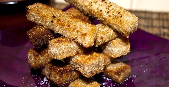 Гренки ржаные с чесноком