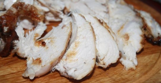 Сочная запеченная куриная грудка (для салатов, сендвичей и т.д.)