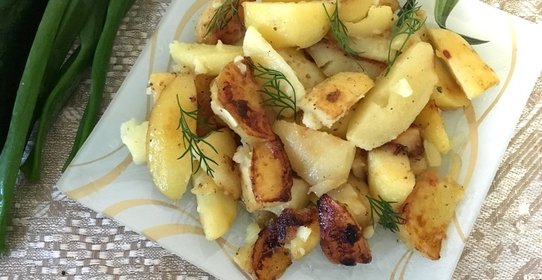 Картофель по-деревенски в мультиварке