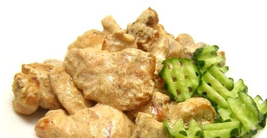 Курица с грибами в сливках