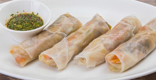 Идеальное постное блюдо: овощи в рисовой бумаге