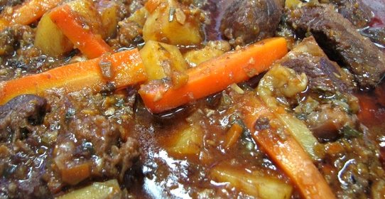 Тушеная говядина на ужин