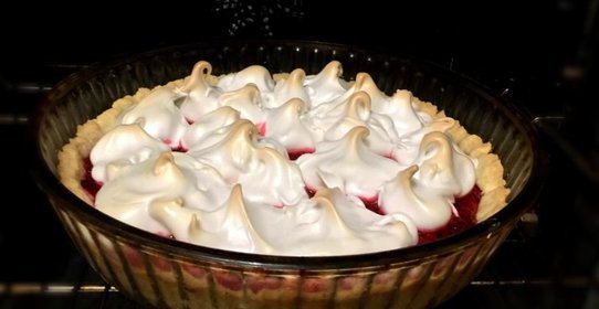 Клюквенный пирог