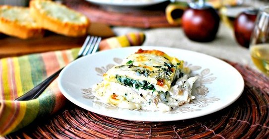 Лазанья с творогом и сыром