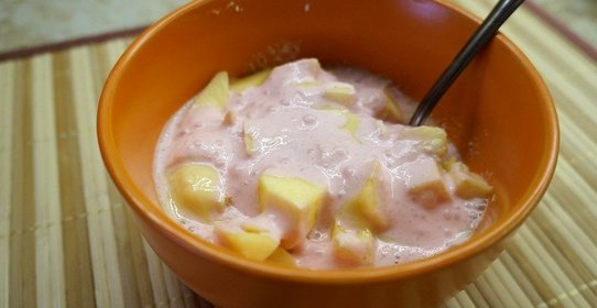 Мюсли с творогом и яблоками