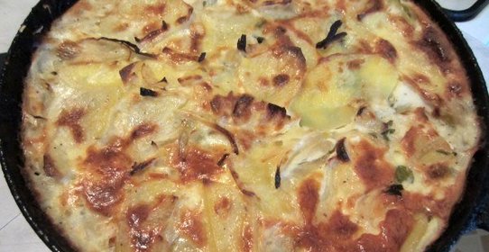 Запеченный картофель с сельдью