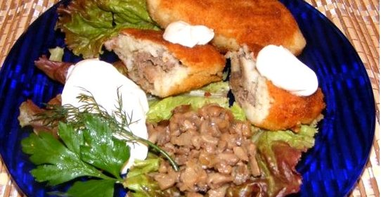 Зразы из фарша с грибами