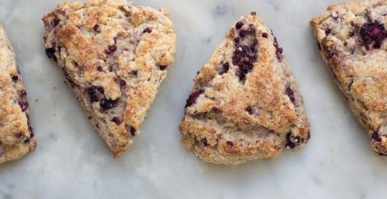 Печенье с ежевикой