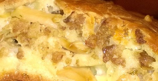 Пирог мясной с грибами на сырном тесте