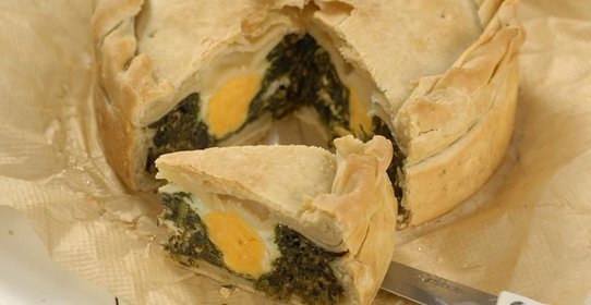 Итальянский пирог со шпинатом