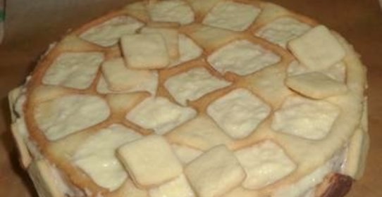 Песочный торт с вареньем