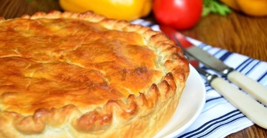 Французский пирог с картофелем ветчиной и грибами