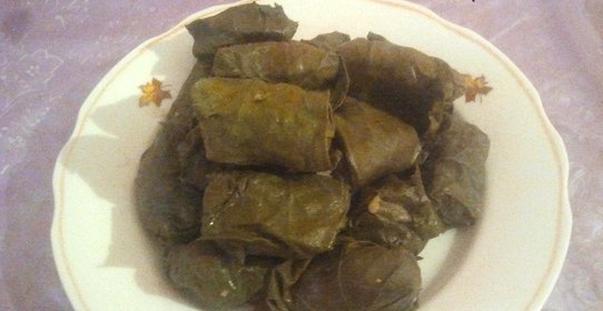 Долма с чесноком в мультиварке