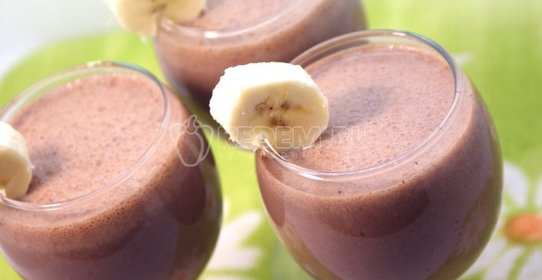Бананово-шоколадный коктейль