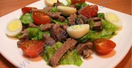 Салат под водочку с говядиной и солеными огурцами