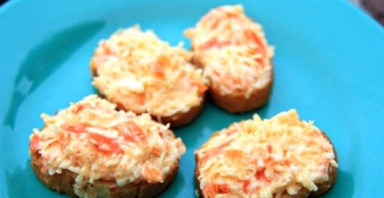 Гренки с сыром и морковью