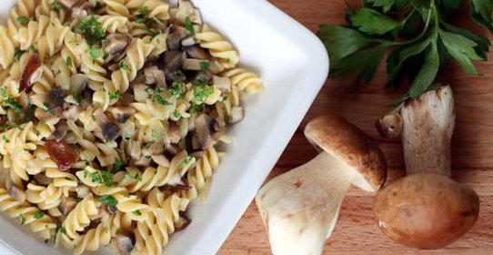 Паста с белыми грибами