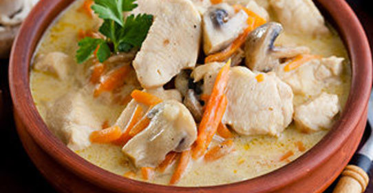 Куриная грудка с грибами в мультиварке