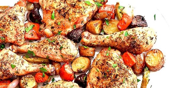 Куриные ножки с овощами