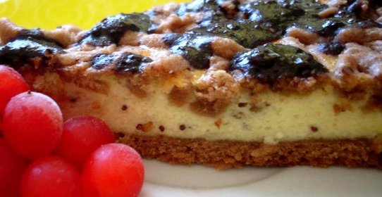 Пирог с творожной начинкой