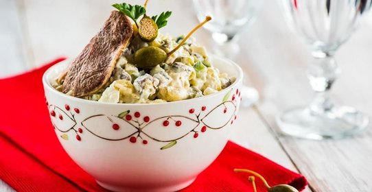 Оливье с языком