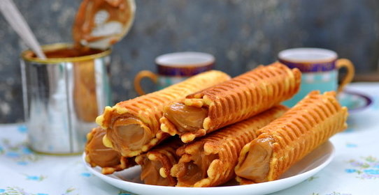 Вафельные трубочки со сгущенкой