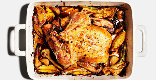 Запеченная курица с чесноком
