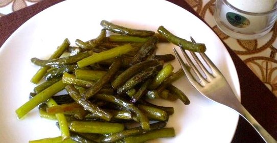 Жаренные стрелки чеснока