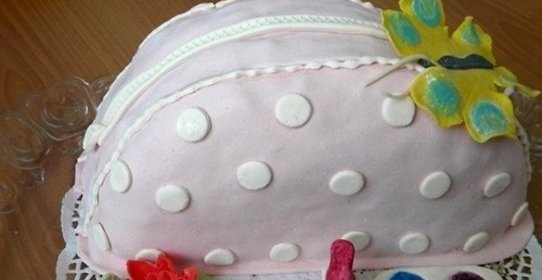 Торт Косметичка