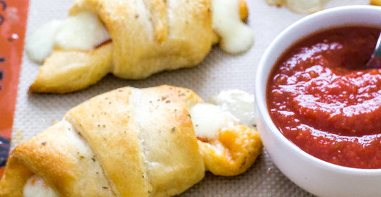 Рогалики с пепперони